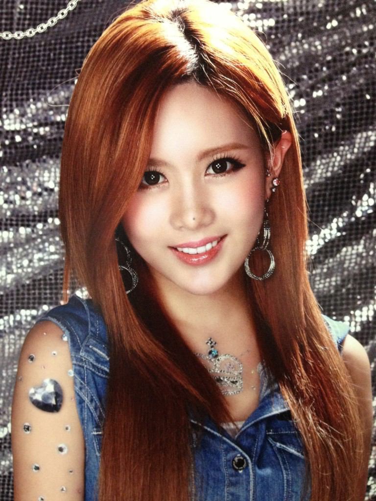 В них есть джи. Кьюри t-ara. Qri t-ara. В них есть джи. В них есть джи.